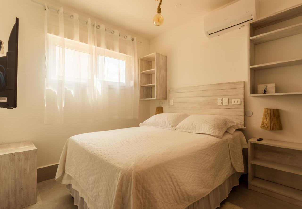 Casa D'Aroeira Residencial Boutique - Centro De Juquei - 2 Quadras Do Mar - Servico De Praia - Roupa De Cama 600 Fios Algodao Egipcio - Toalhas Banho E Praia - Tudo Novo - Estacionamento Interno - Cozinha - Consulte Unidades Com Ofuro Hidro E Cromote מראה חיצוני תמונה