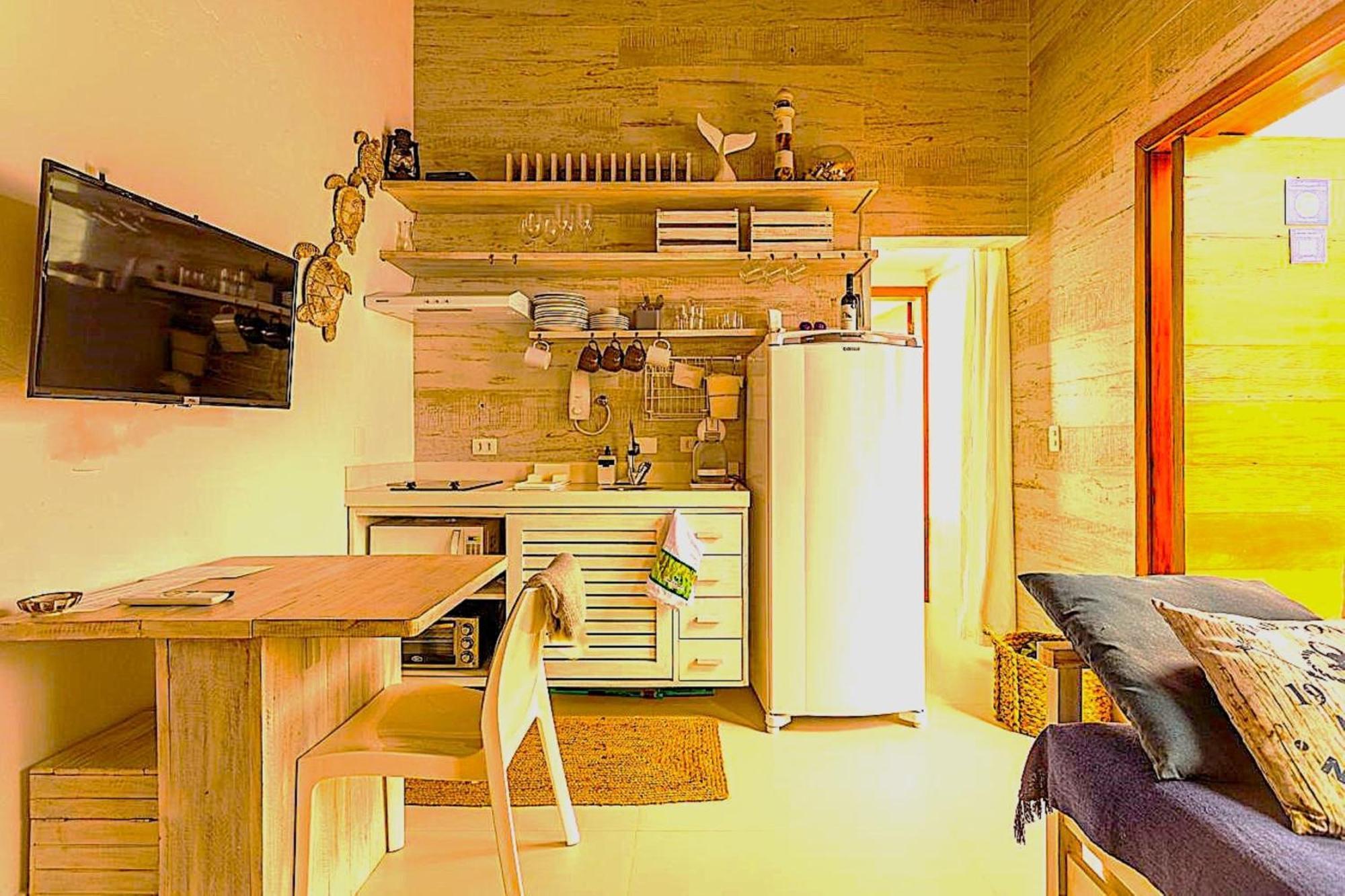 Casa D'Aroeira Residencial Boutique - Centro De Juquei - 2 Quadras Do Mar - Servico De Praia - Roupa De Cama 600 Fios Algodao Egipcio - Toalhas Banho E Praia - Tudo Novo - Estacionamento Interno - Cozinha - Consulte Unidades Com Ofuro Hidro E Cromote מראה חיצוני תמונה